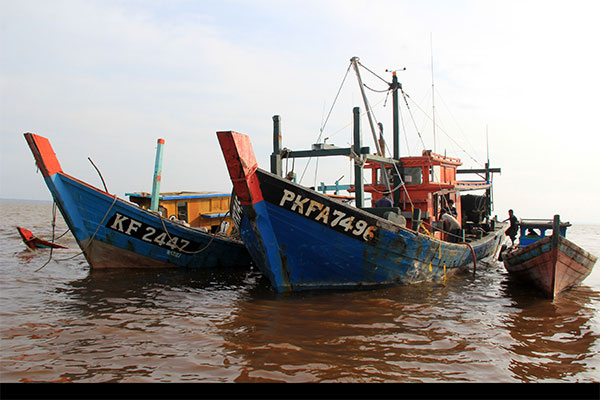 KKP Dan Bakamla Tangkap Dua Kapal Ikan Asing